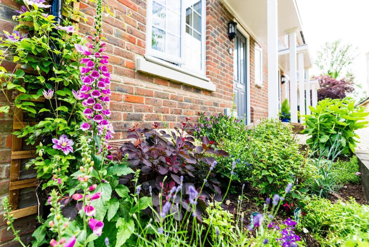 Riverside Stays, Modern House Stays, Shefford, Bedfordshire Exteriör bild